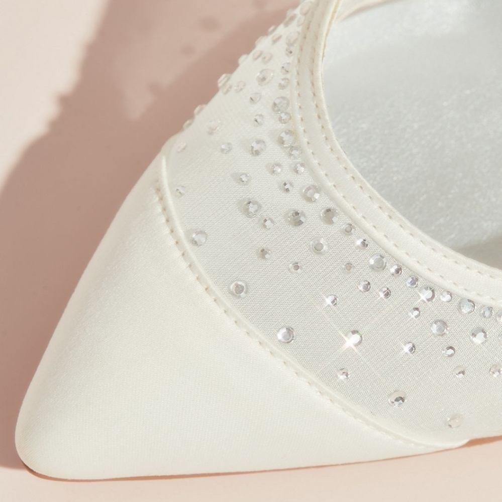 Bnib vera wang ivory heals